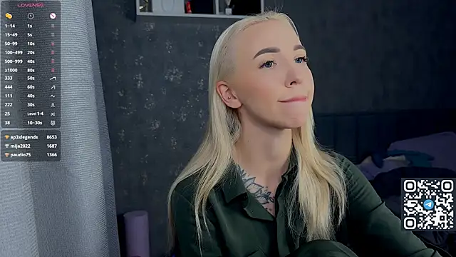 Sabrinkaaa online show from July 8, 2026, 11:31 pm