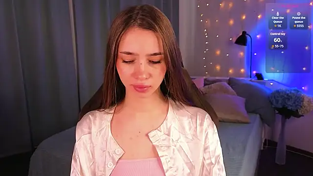 Monica Venom online show from May 28, 2026, 1:52 pm