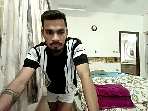 Desihotboy990 online show from May 12, 2026, 5:32 pm