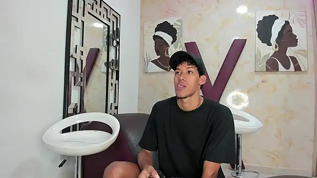 Snapshot of RED_BOYS_XXX chatting on June 2, 2026, 1:24 pm RED BOYS XXX online show from June 2, 2026, 1:24 pm