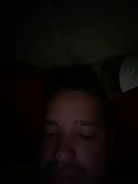 stivenyisabella online show from April 30, 2026, 1:17 pm