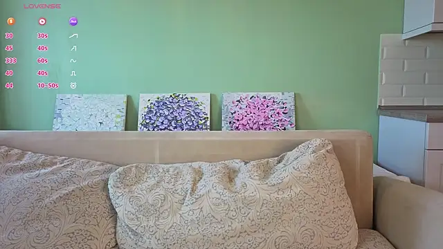 Chanelbayerr online show from April 30, 2026, 6:31 am