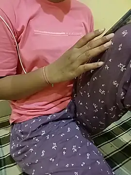 Seema yadav01 online show from June 9, 2026, 5:19 am