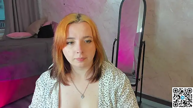 Snapshot of Lilli_Cass chatting on May 17, 2026, 9:06 am Lilli Cass online show from May 17, 2026, 9:06 am