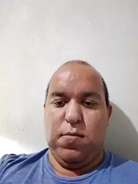 Snapshot of Bryan9827 chatting on May 2, 2026, 6:29 am Bryan9827 online show from May 2, 2026, 6:29 am