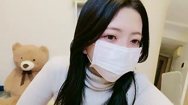 Snapshot of -Luna_JP- chatting on June 5, 2026, 1:39 pm -Luna JP- online show from June 5, 2026, 1:39 pm