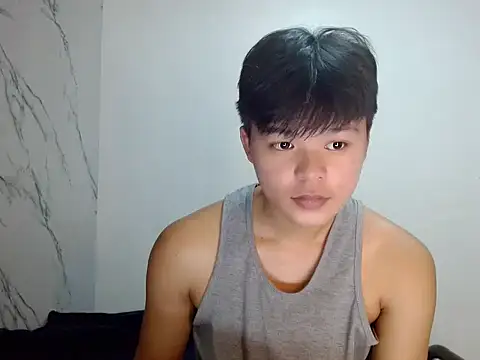 yourhotasiandoms online show from August 9, 2026, 3:23 am