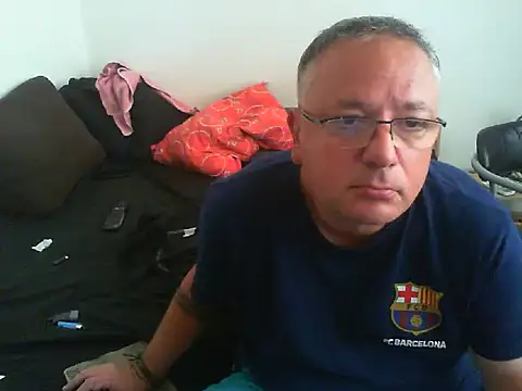 GeorgeCarlo online show from June 4, 2026, 7:03 am