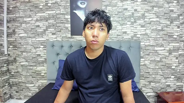 Snapshot of jhoan_evanss chatting on July 25, 2026, 2:20 am jhoan evanss online show from July 25, 2026, 2:20 am