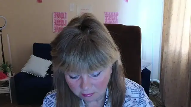 Melania Cook online show from June 7, 2026, 4:49 am
