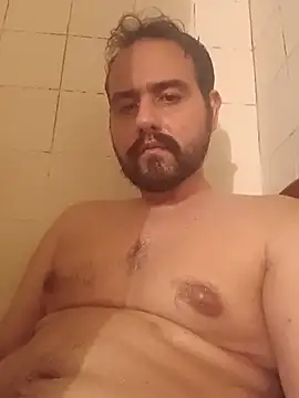 Snapshot of nil022 chatting on August 7, 2026, 7:43 am nil022 online show from August 7, 2026, 7:43 am