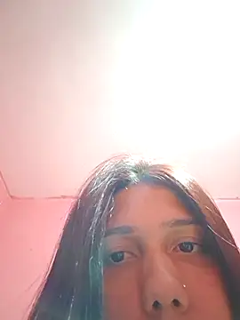 nessaflors2 online show from July 1, 2026, 8:52 pm
