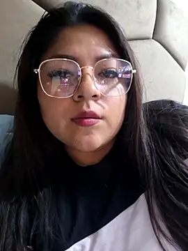 Daykari061 online show from May 16, 2026, 11:03 pm
