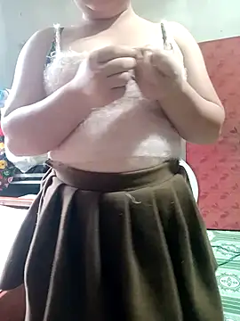 Lily Henry online show from May 3, 2026, 11:55 pm