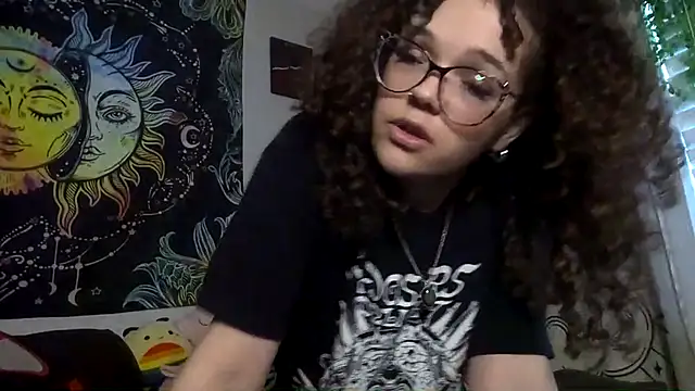 CassieBankss online show from May 5, 2026, 4:37 pm