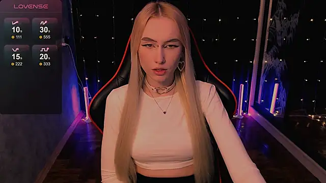 Snapshot of GoddessBambi chatting on May 14, 2026, 9:16 am GoddessBambi online show from May 14, 2026, 9:16 am