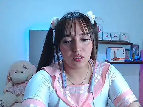 anyela bubble18 online show from June 14, 2026, 11:40 pm