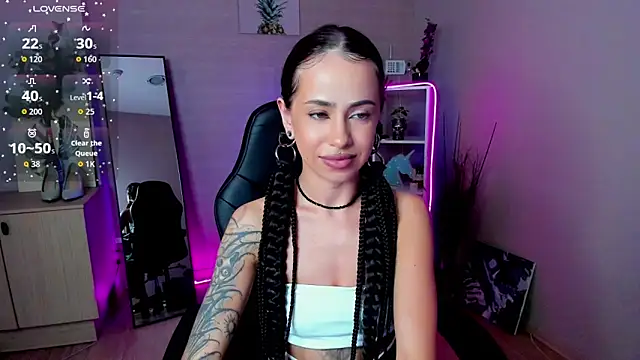 Monica brilliant online show from May 6, 2026, 8:19 am
