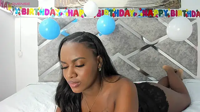 Alisson-Noa online show from July 28, 2026, 2:13 pm
