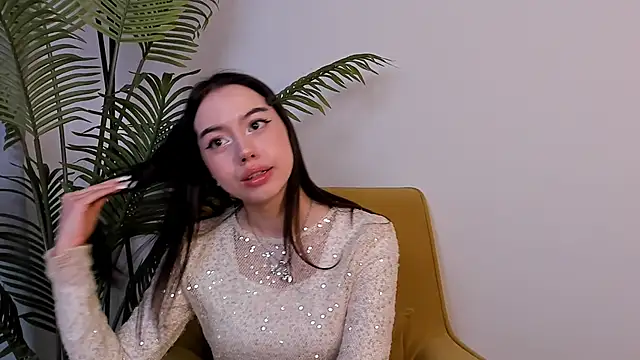 RinaDecos online show from May 5, 2026, 12:13 pm