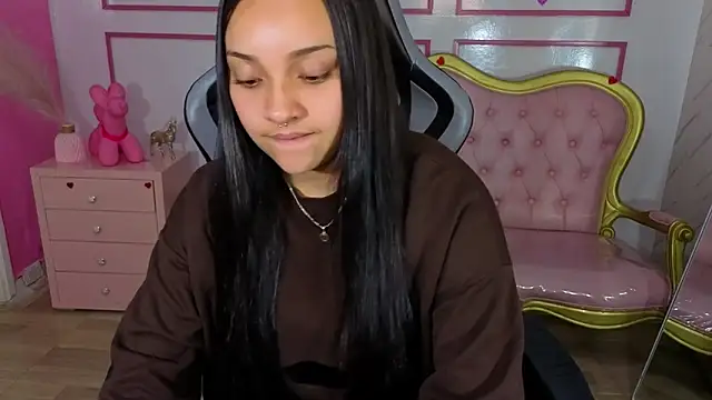 Snapshot of lia_harper_t chatting on May 8, 2026, 2:28 am lia harper t online show from May 8, 2026, 2:28 am