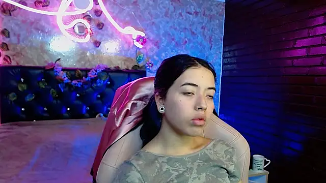 Snapshot of Abril_gap chatting on June 6, 2026, 11:37 am Abril gap online show from June 6, 2026, 11:37 am