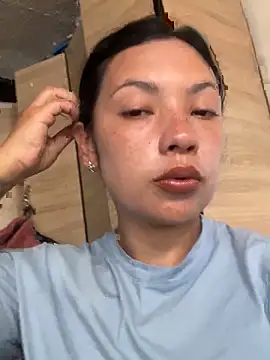sarita hos online show from May 4, 2026, 2:02 pm