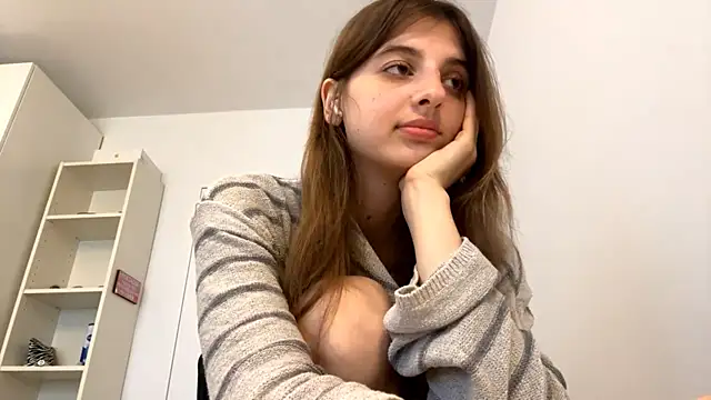 Snapshot of ActaedCottage chatting on May 28, 2026, 5:10 pm ActaedCottage online show from May 28, 2026, 5:10 pm