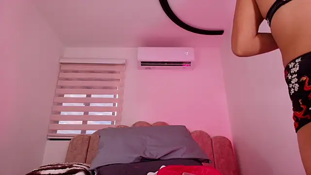 Malaia thompson  online show from August 1, 2026, 12:04 pm