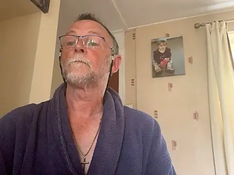 Moonraker64 online show from May 31, 2026, 7:48 am