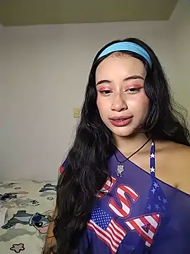 L0lita Emi12 online show from May 28, 2026, 4:21 am