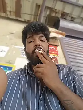 smallIdick 69 online show from May 18, 2026, 5:24 am