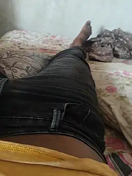 smallIdick 69 online show from June 25, 2026, 6:18 am