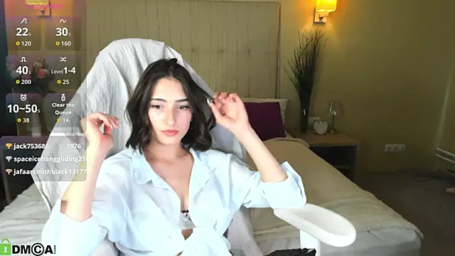 Amy Marlin online show from July 7, 2026, 6:47 am