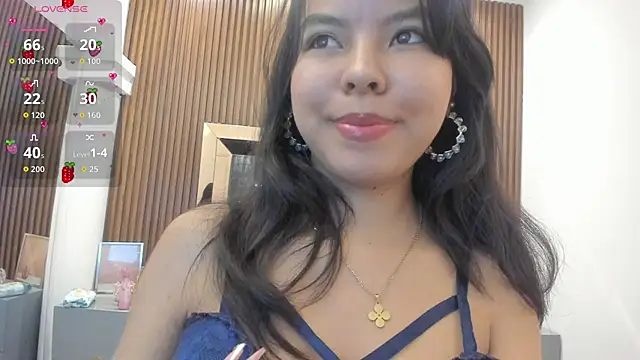 Dulce Glamor  online show from June 30, 2026, 11:33 am