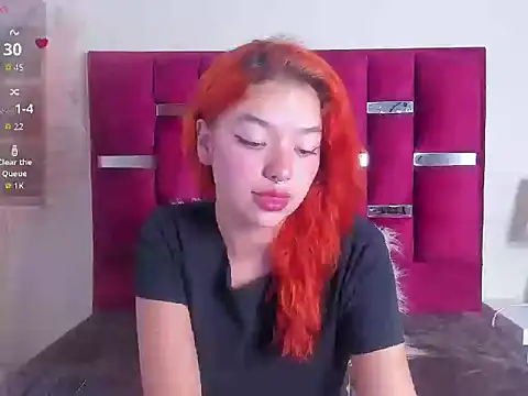 KayleeMei online show from May 26, 2026, 11:39 am