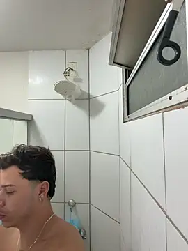 joaogamaaa online show from May 5, 2026, 6:21 am