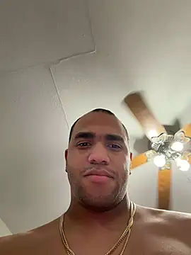 Snapshot of Carr97 chatting on July 3, 2026, 9:54 pm Carr97 online show from July 3, 2026, 9:54 pm