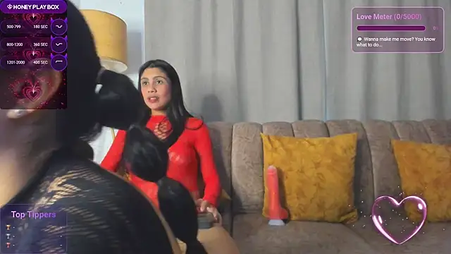 Snapshot of ElizabethAndEliana chatting on July 11, 2026, 1:25 pm ElizabethAndEliana online show from July 11, 2026, 1:25 pm