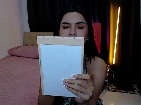 Alexandra Kenn online show from July 12, 2026, 10:45 pm