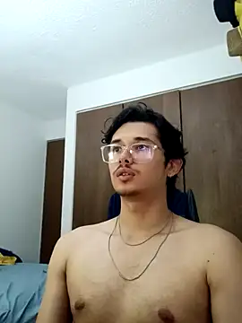 x-NoAh-x online show from July 18, 2026, 3:00 am