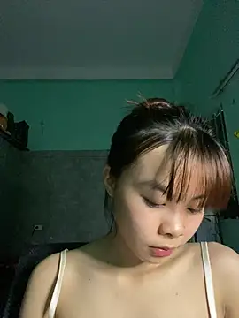 Cry sexy online show from June 4, 2026, 7:25 am