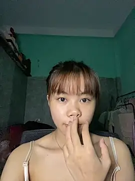 Cry sexy online show from June 18, 2026, 2:34 am