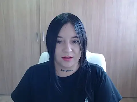 Snapshot of Haileey_ross chatting on May 18, 2026, 2:12 pm Haileey ross online show from May 18, 2026, 2:12 pm