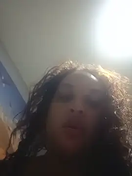 Snapshot of drave-Stinq chatting on June 14, 2026, 5:15 pm drave-Stinq online show from June 14, 2026, 5:15 pm