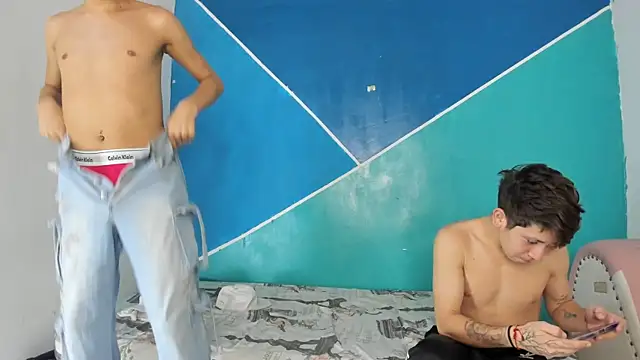 wild boys zs online show from July 13, 2026, 8:17 am