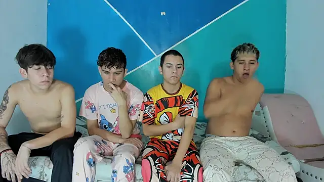wild boys zs online show from July 15, 2026, 5:23 am