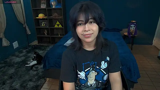 Snapshot of pixelrabitttt chatting on July 6, 2026, 8:33 pm pixelrabitttt online show from July 6, 2026, 8:33 pm