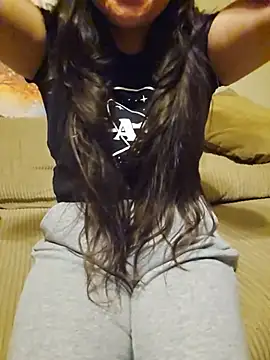 X baby jade online show from June 1, 2026, 5:53 am