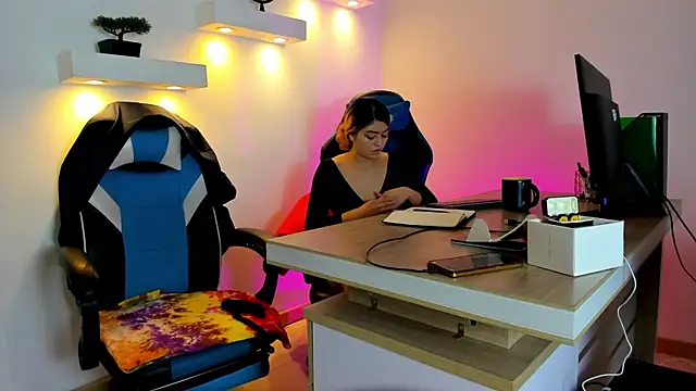 DarkRomanceXXX online show from July 22, 2026, 3:42 am
